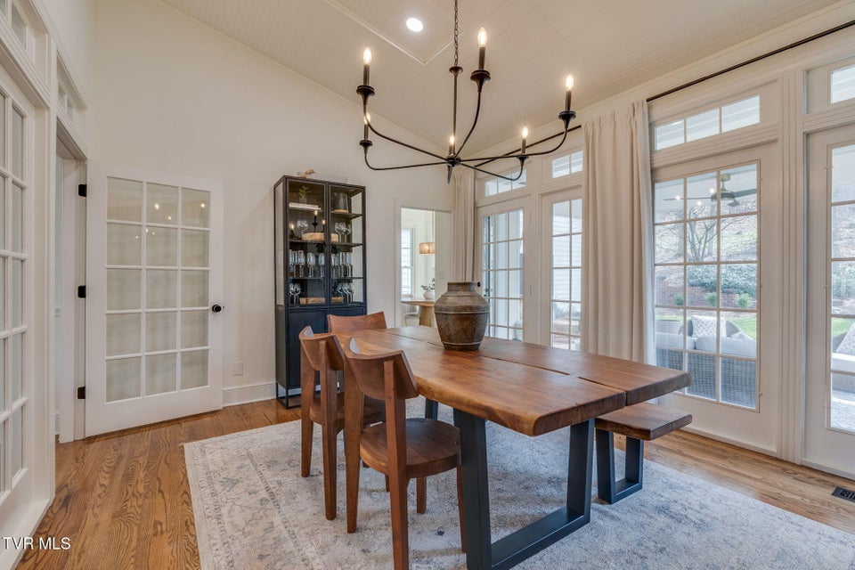 Photo #10: 10 Pendleton Place