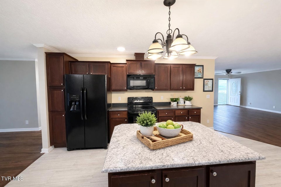 Photo #10: 10 Unaka Drive