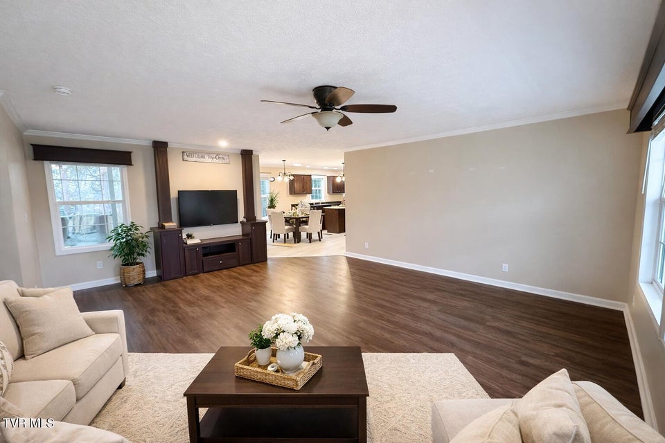 Photo #6: 10 Unaka Drive