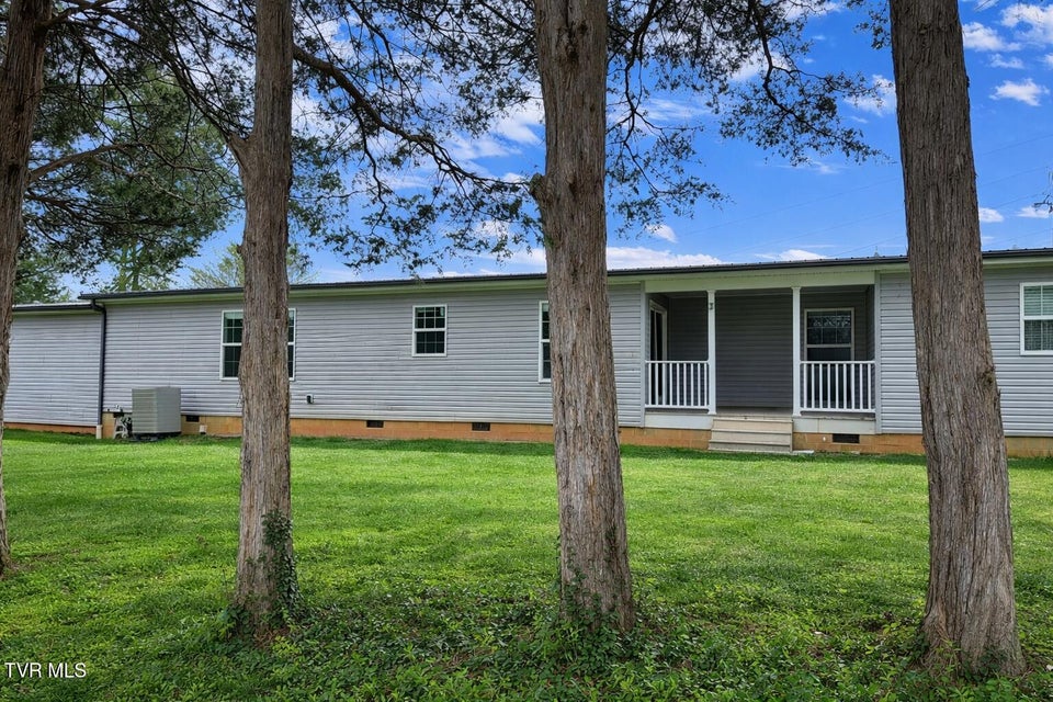 Photo #3: 10 Unaka Drive