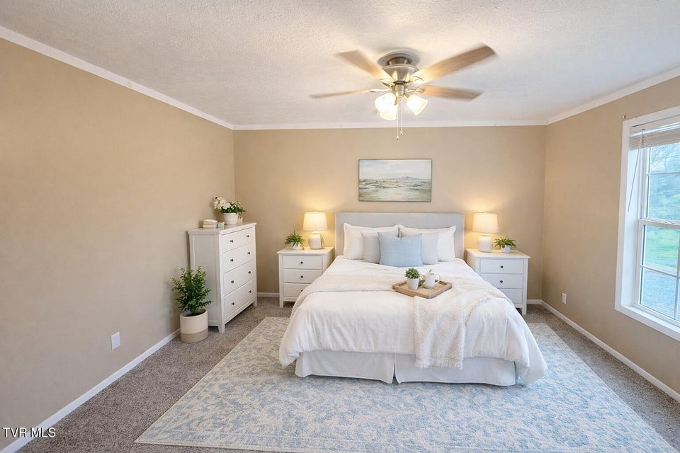 Photo #20: 10 Unaka Drive