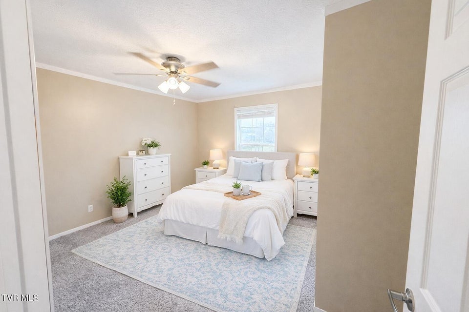 Photo #21: 10 Unaka Drive