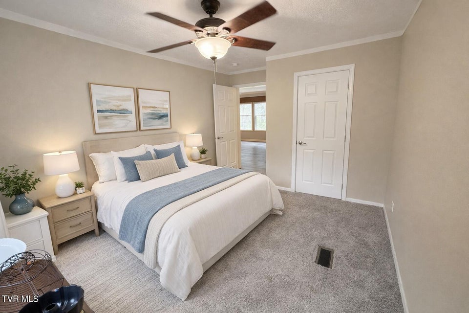 Photo #24: 10 Unaka Drive