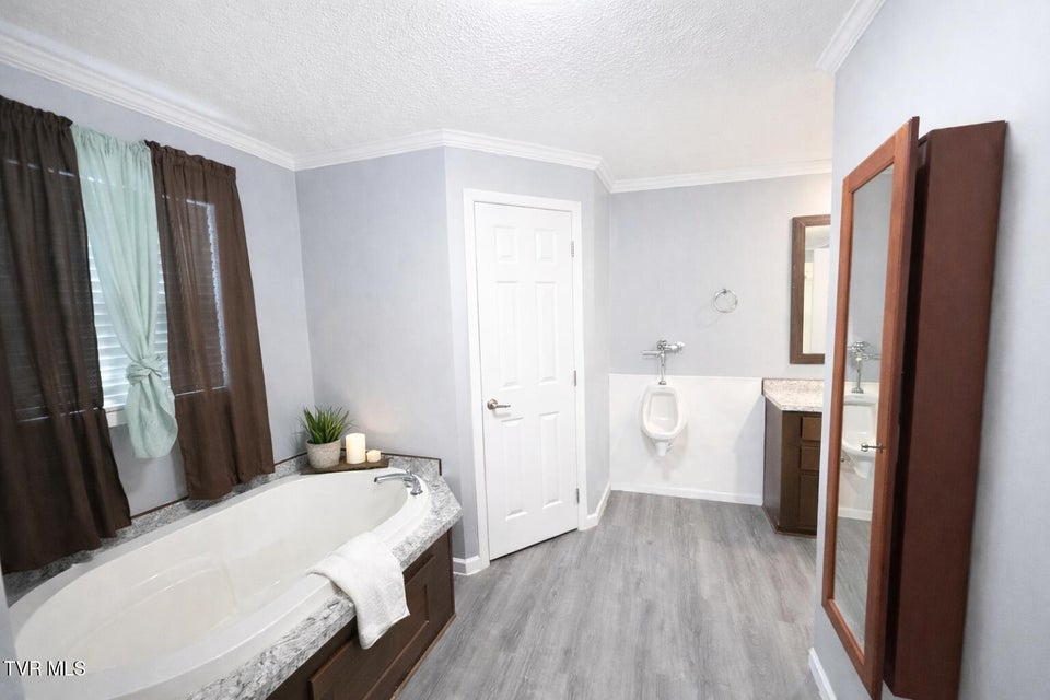 Photo #16: 10 Unaka Drive