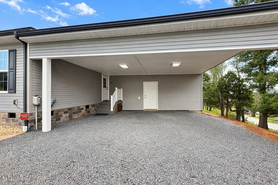 Photo #4: 10 Unaka Drive