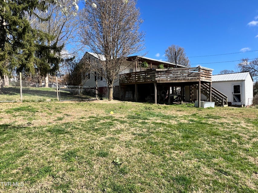 Photo #44: 424 Bay Street