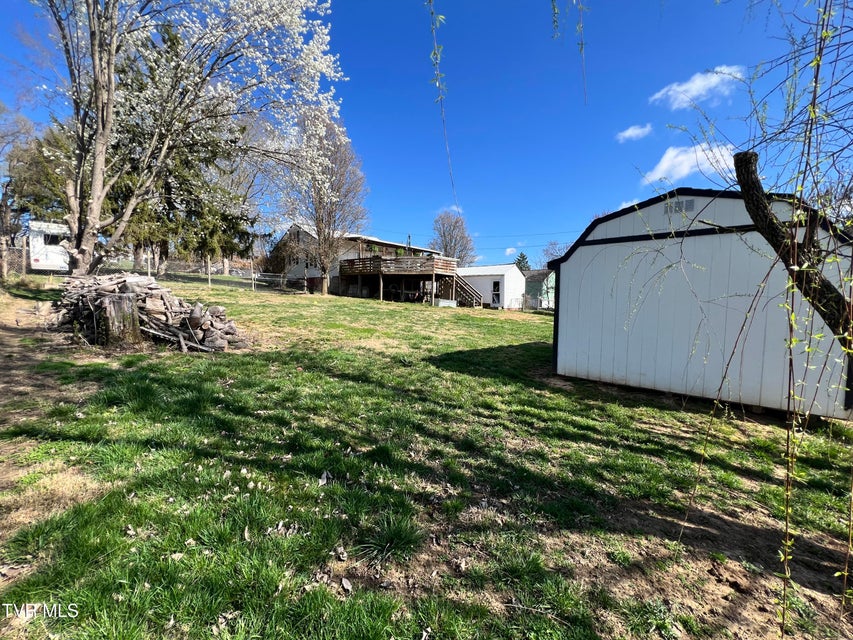 Photo #45: 424 Bay Street