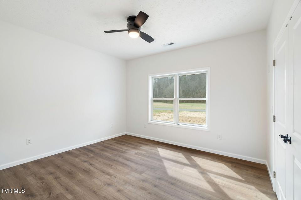 Photo #26: 680 Kaylees Loop