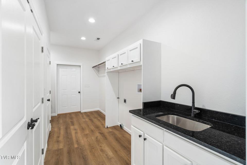 Photo #31: 680 Kaylees Loop