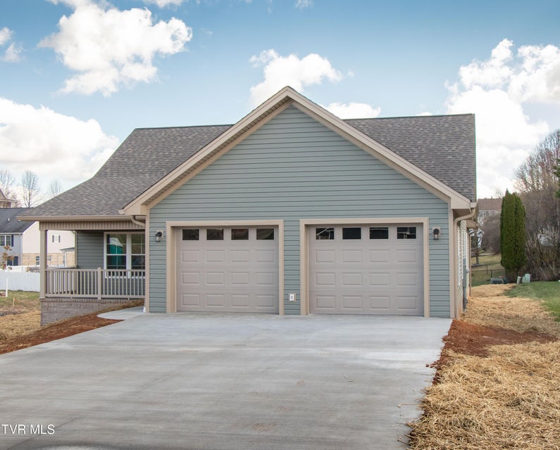 Photo #31: 17140 Sedona Drive