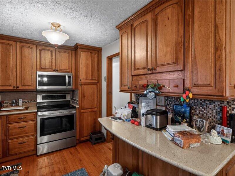 Photo #10: 529 Old Gray Station Road