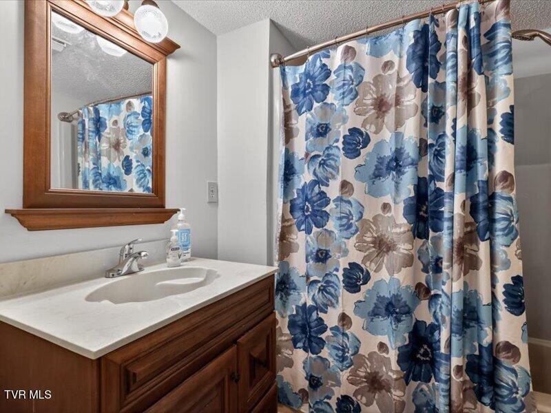 Photo #17: 529 Old Gray Station Road