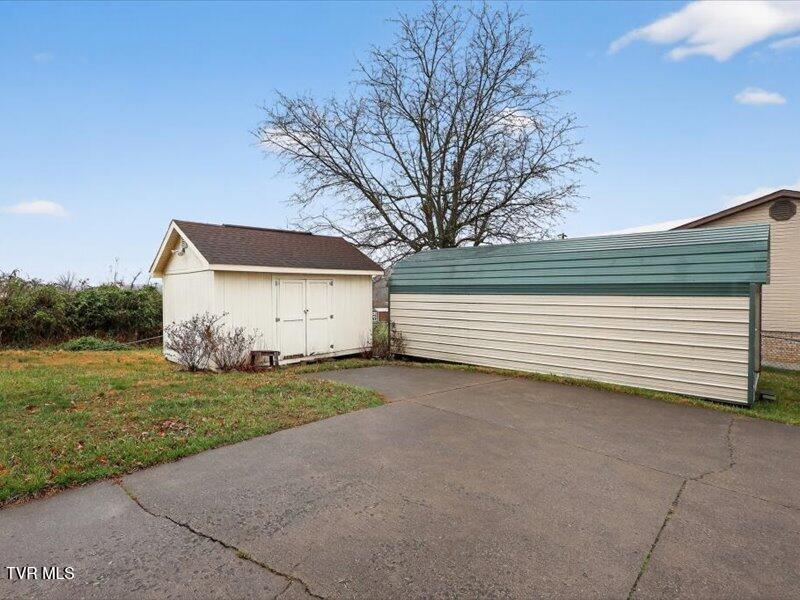 Photo #32: 529 Old Gray Station Road