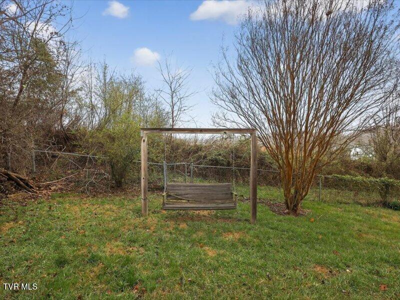 Photo #33: 529 Old Gray Station Road