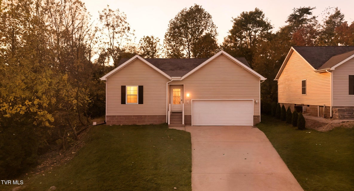 Photo #20: 170 Brighton Place