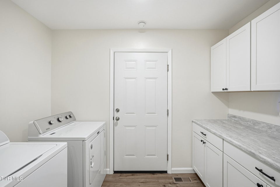 Photo #7: 170 Brighton Place