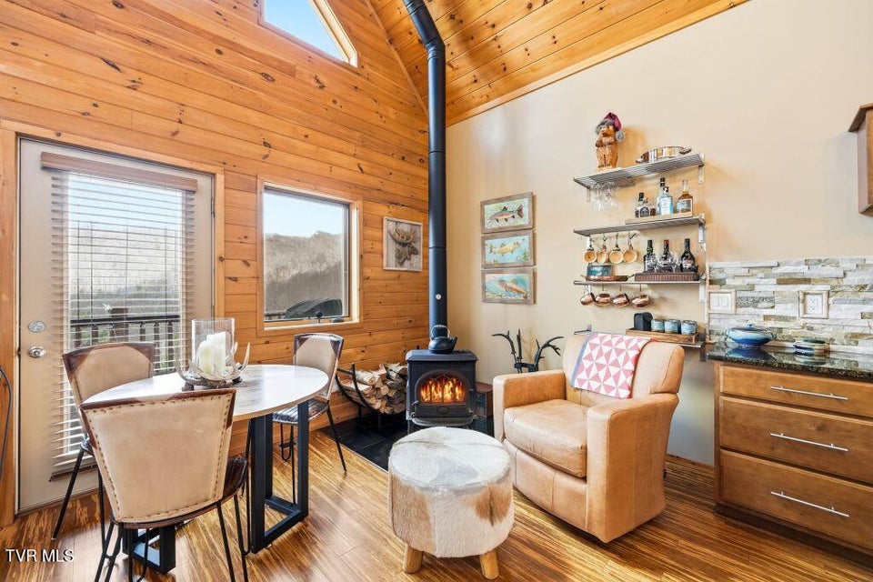 Photo #11: 408 Eagle Ridge Road