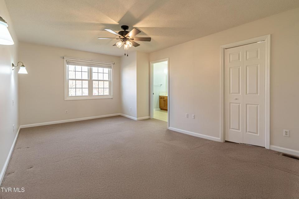 Photo #29: 139 Brandon Lane