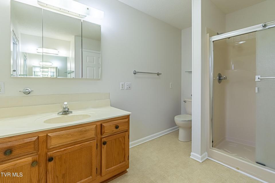 Photo #35: 139 Brandon Lane