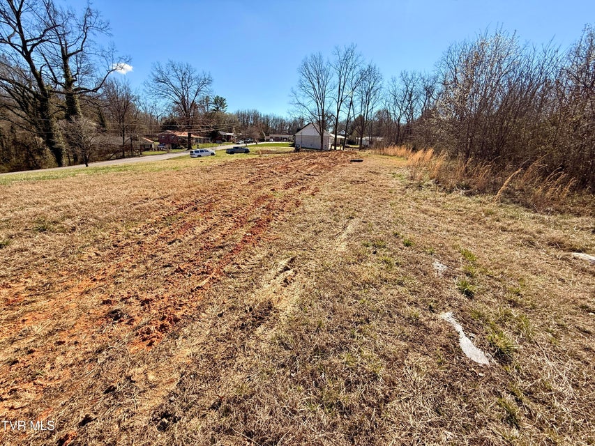 Photo #6: 101 Tall Oaks Court