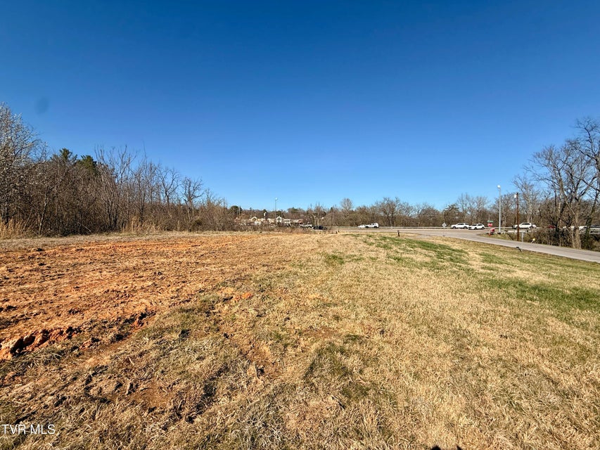 Photo #11: 101 Tall Oaks Court