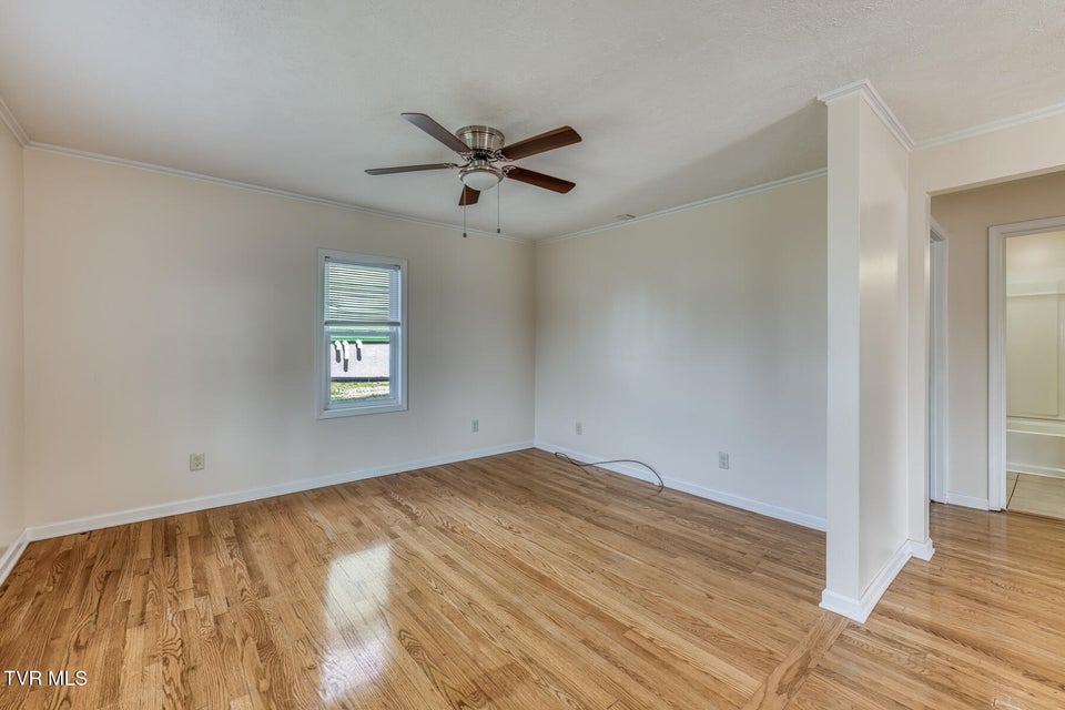 Photo #4: 1005 Tennessee Avenue