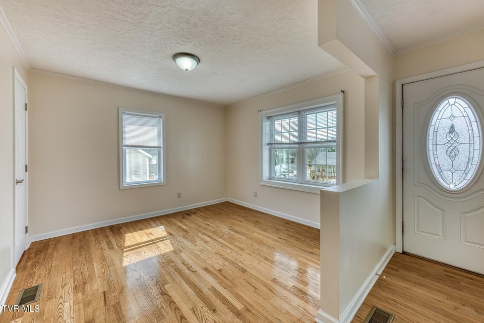 Photo #7: 1005 Tennessee Avenue