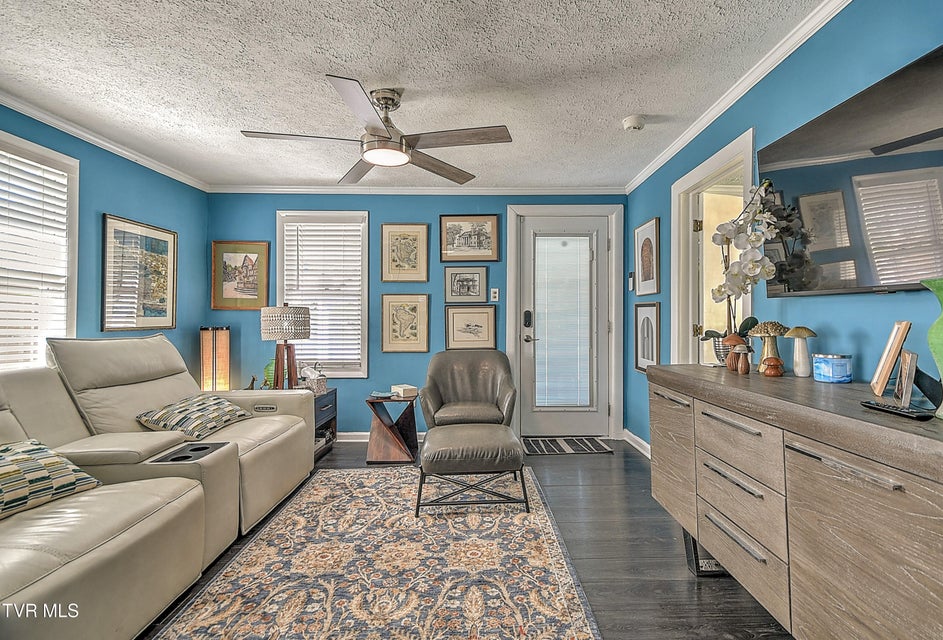 Photo #6: 115 16th Street