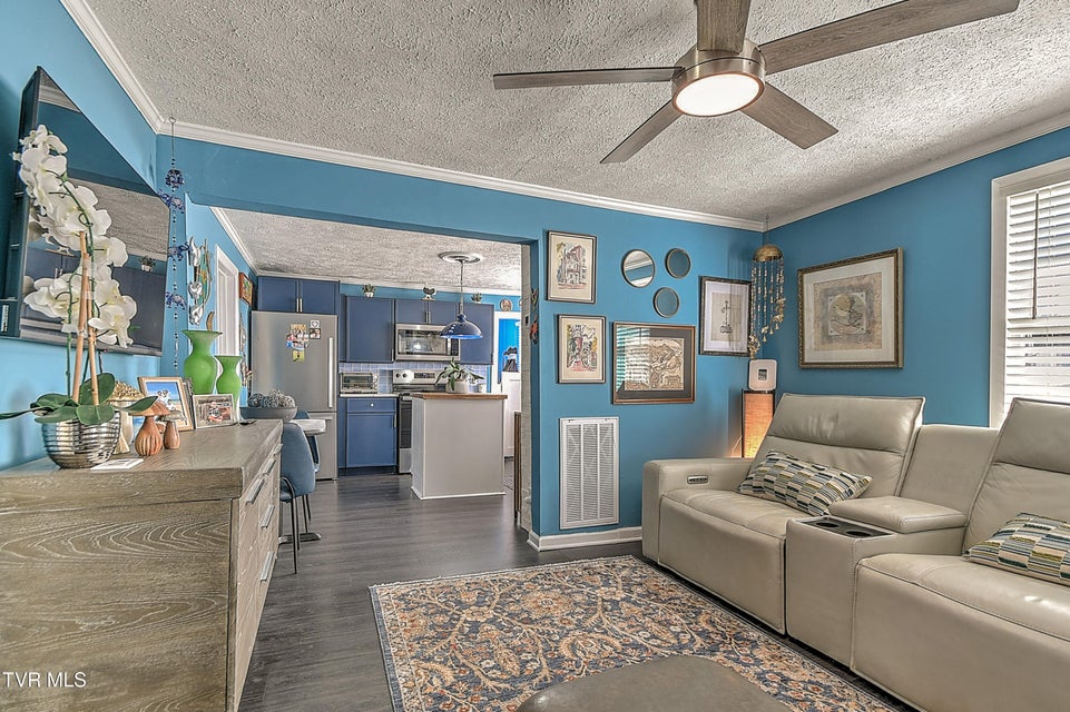 Photo #9: 115 16th Street