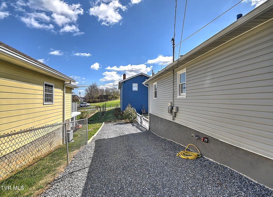 Photo #24: 115 16th Street