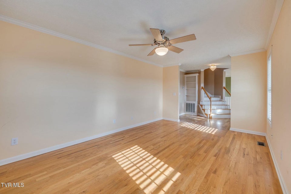 Photo #9: 137 Austin Ridge Court