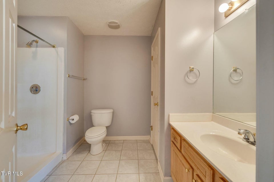 Photo #33: 137 Austin Ridge Court