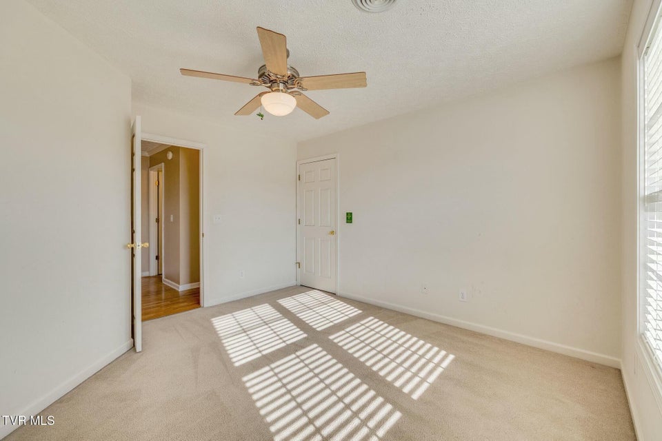 Photo #35: 137 Austin Ridge Court