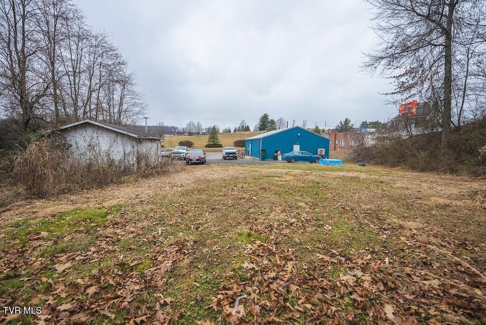 Photo #4: 19462 Lee Highway