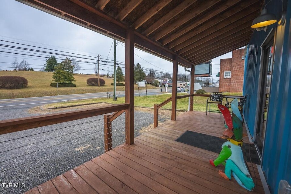 Photo #5: 19462 Lee Highway