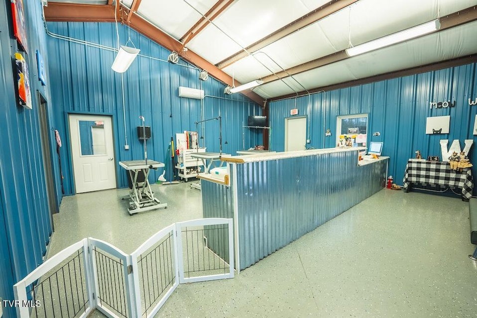 Photo #9: 19462 Lee Highway