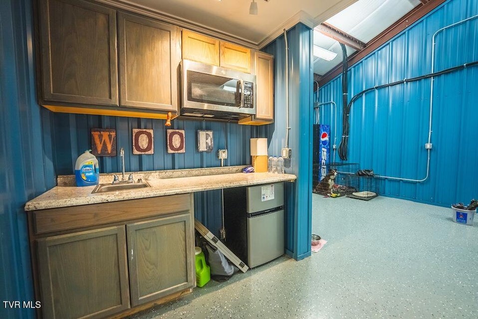 Photo #14: 19462 Lee Highway