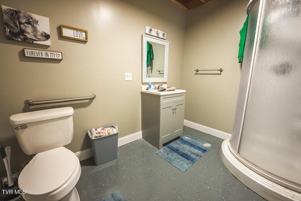 Photo #20: 19462 Lee Highway