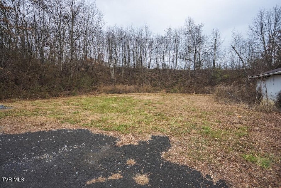 Photo #21: 19462 Lee Highway