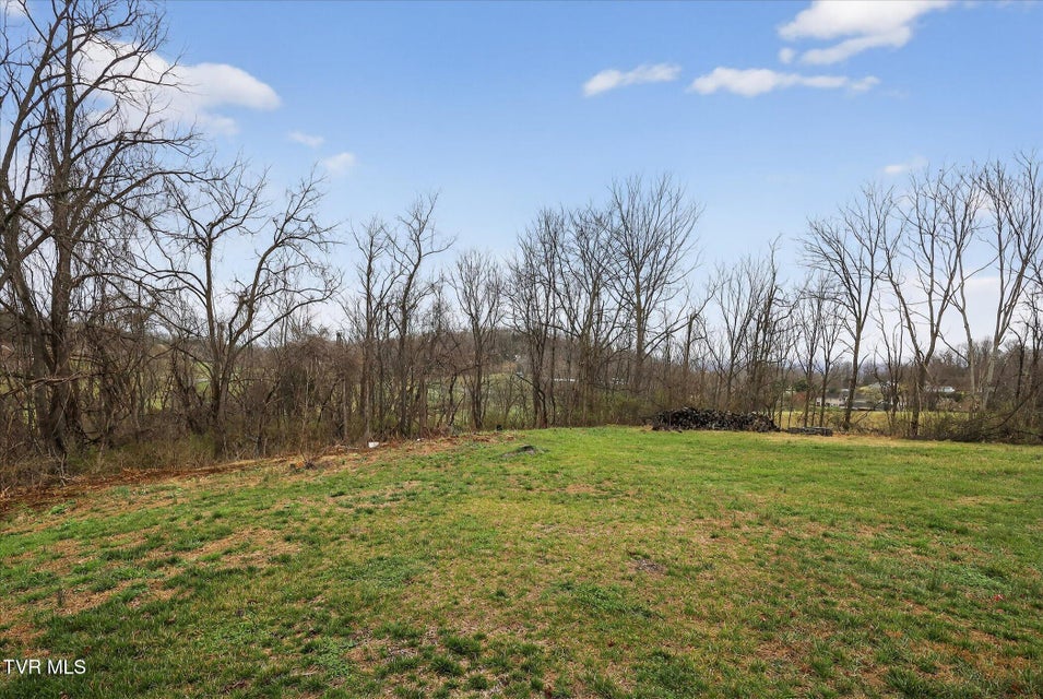 Photo #29: 2781 Weaver Pike