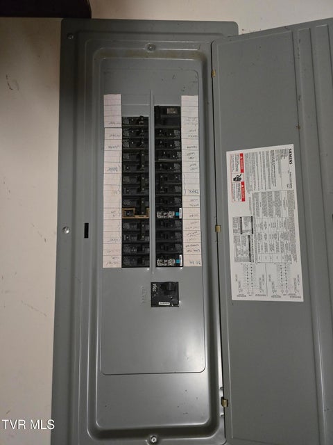 Photo #10: 210 Taylor Drive