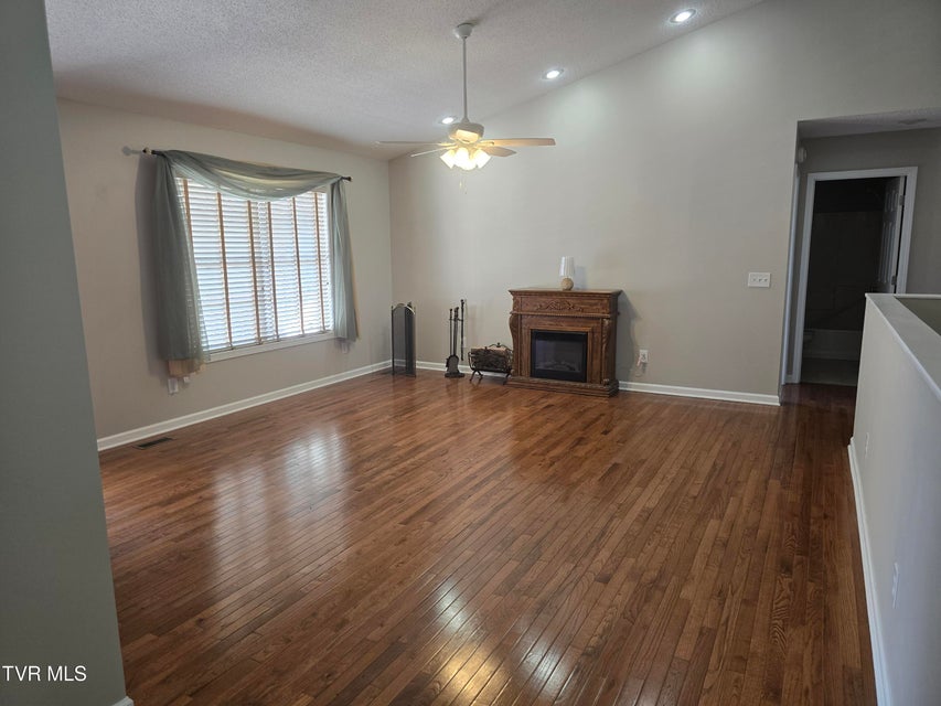 Photo #4: 210 Taylor Drive