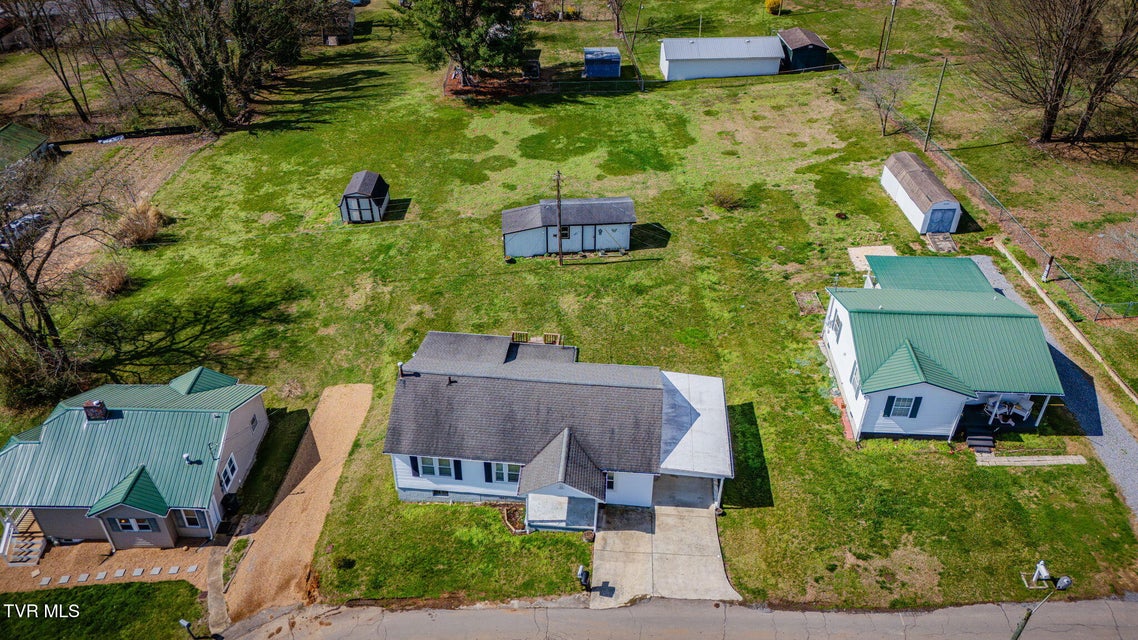 Photo #26: 102 Brewer Street