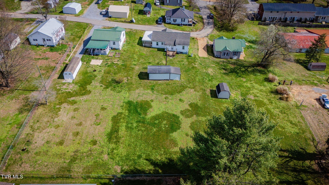 Photo #28: 102 Brewer Street