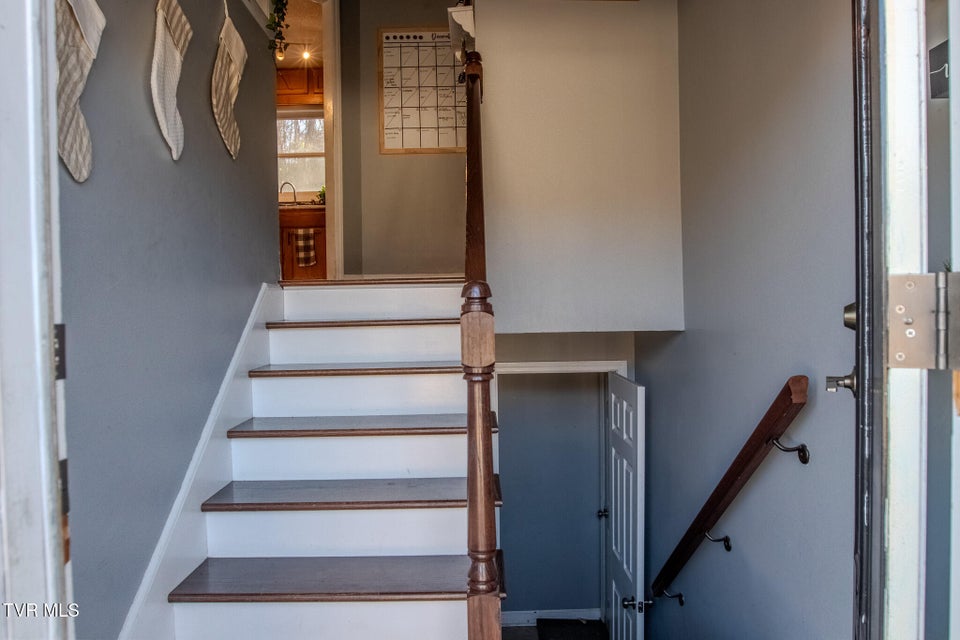 Photo #12: 329 Summerville Road