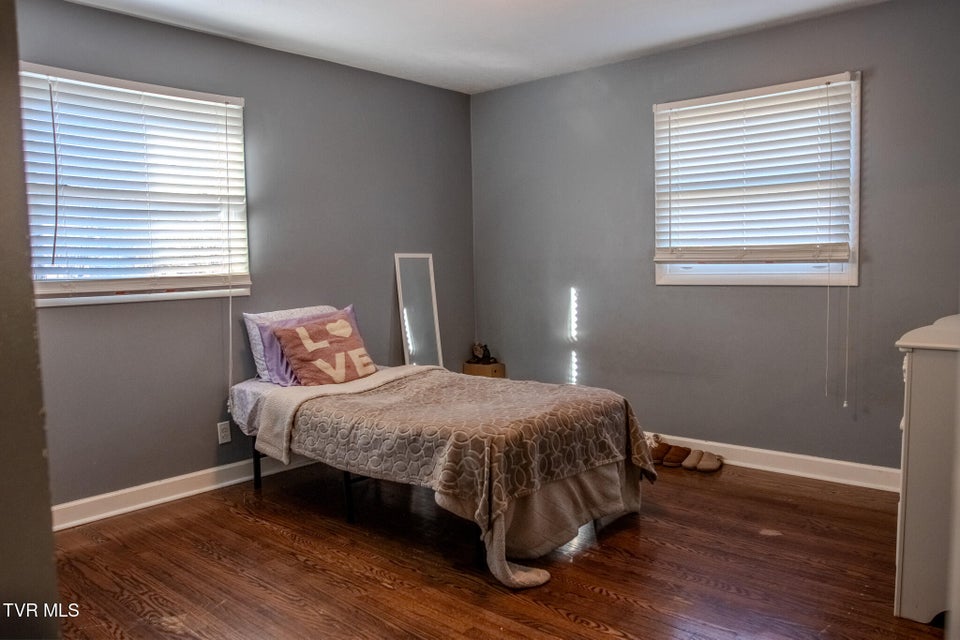 Photo #10: 329 Summerville Road