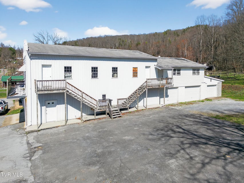 Photo #25: 112 Douglas Drive