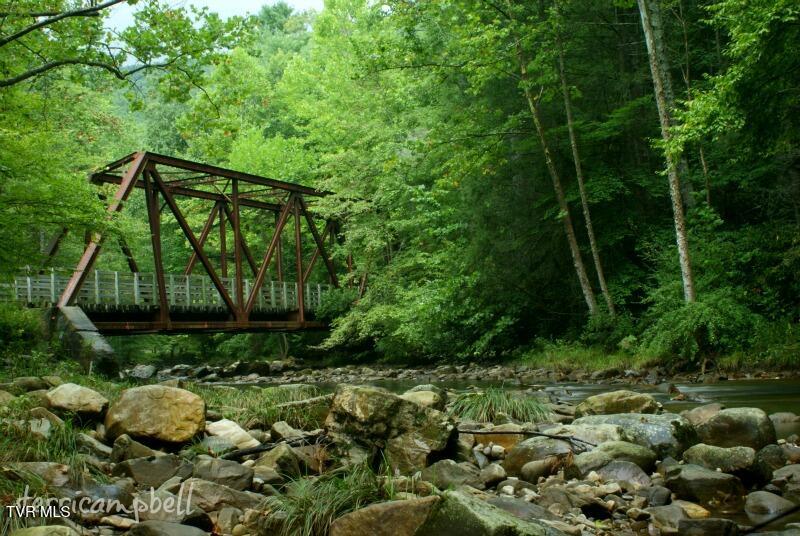 Photo #31: 112 Douglas Drive