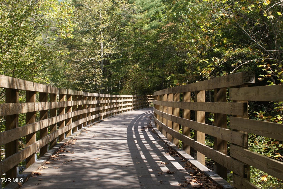 Photo #29: 112 Douglas Drive