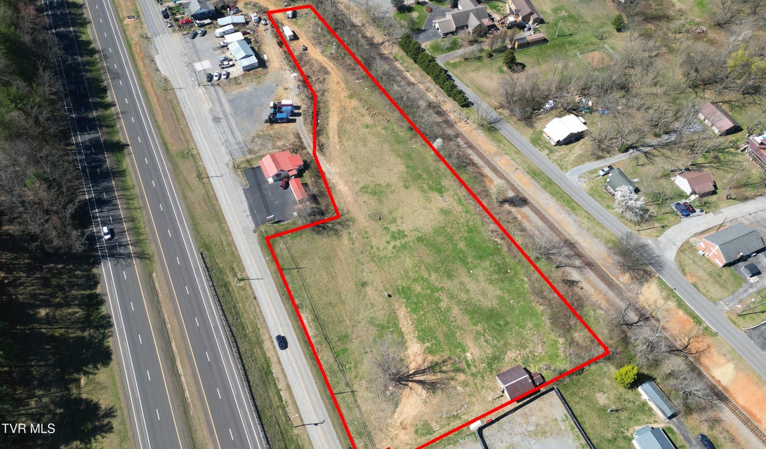 Photo #3: 556 Main Street